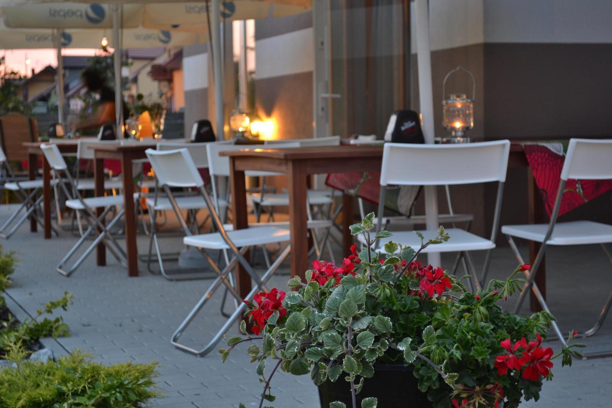 Hotel Graffit ชวีบอจิน ภายนอก รูปภาพ