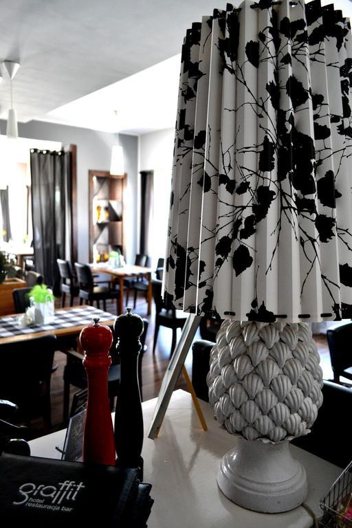 Hotel Graffit ชวีบอจิน ภายนอก รูปภาพ